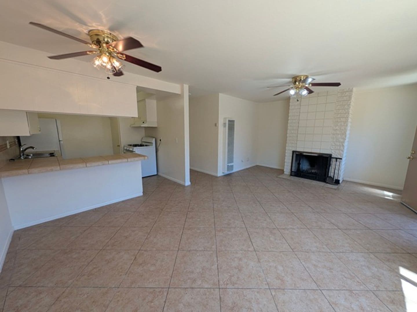El Cajon Apartment: 801 S. Orange Ave. #C