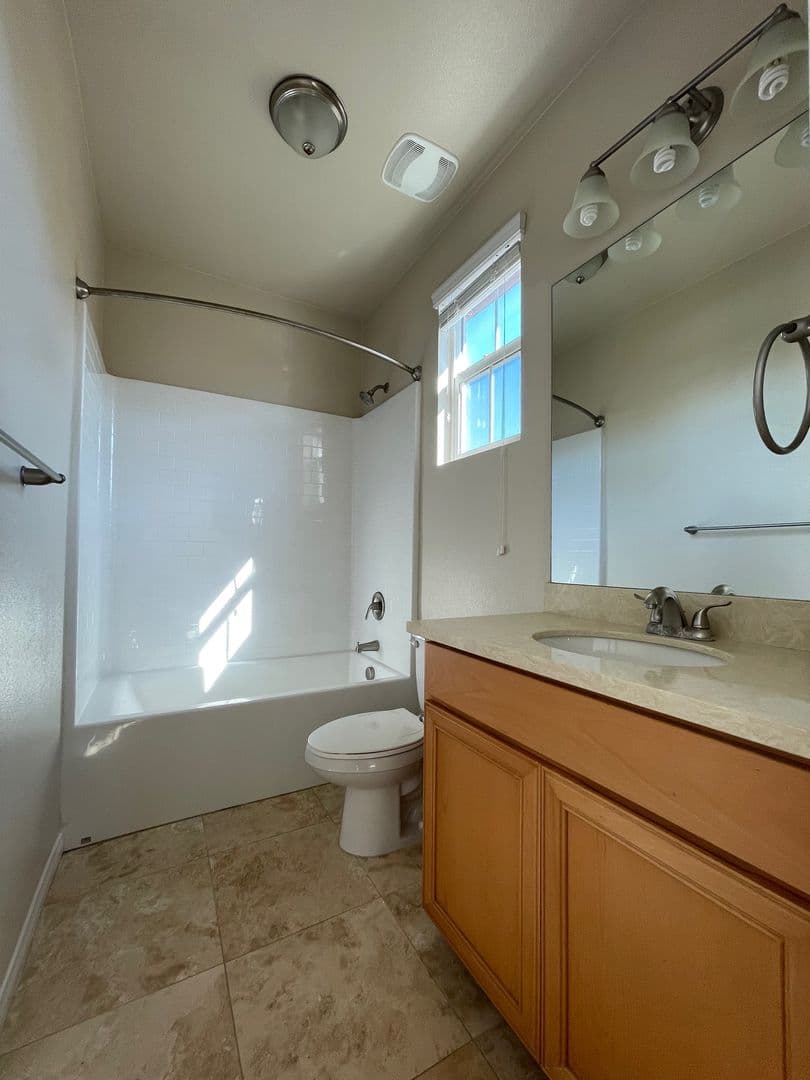 El Cajon Apartment: 534 Camden Yards Way