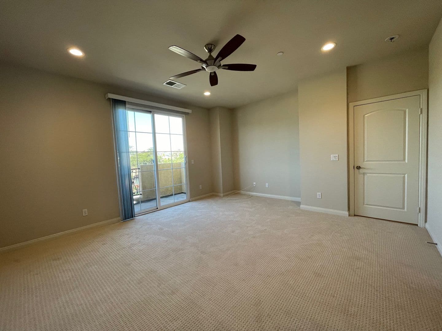 El Cajon Apartment: 534 Camden Yards Way