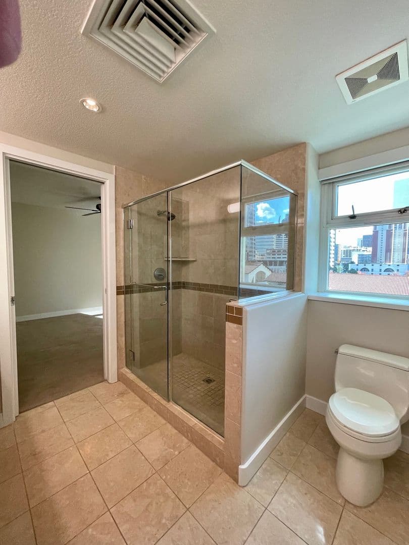 San Diego Condo: 1199 Pacific Hwy #604