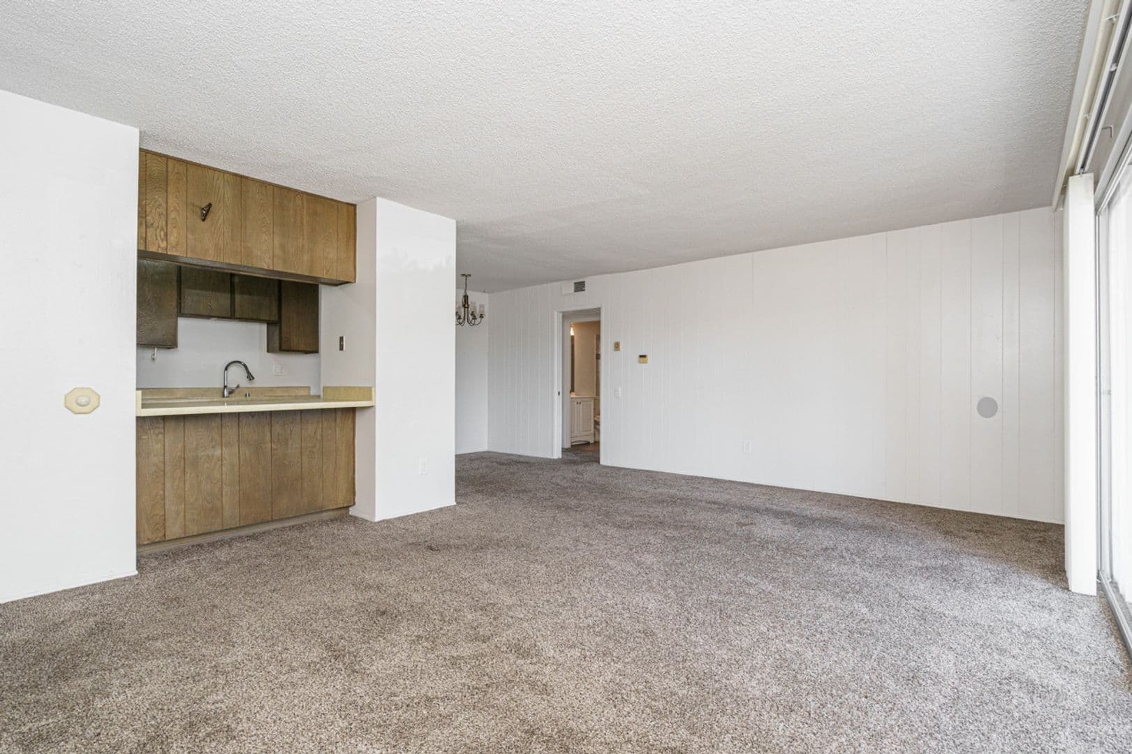 La Mesa Apartment: 5700 Baltimore Dr #134