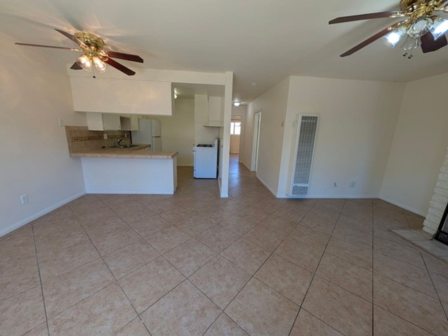 El Cajon Apartment: 801 S. Orange Ave. #C