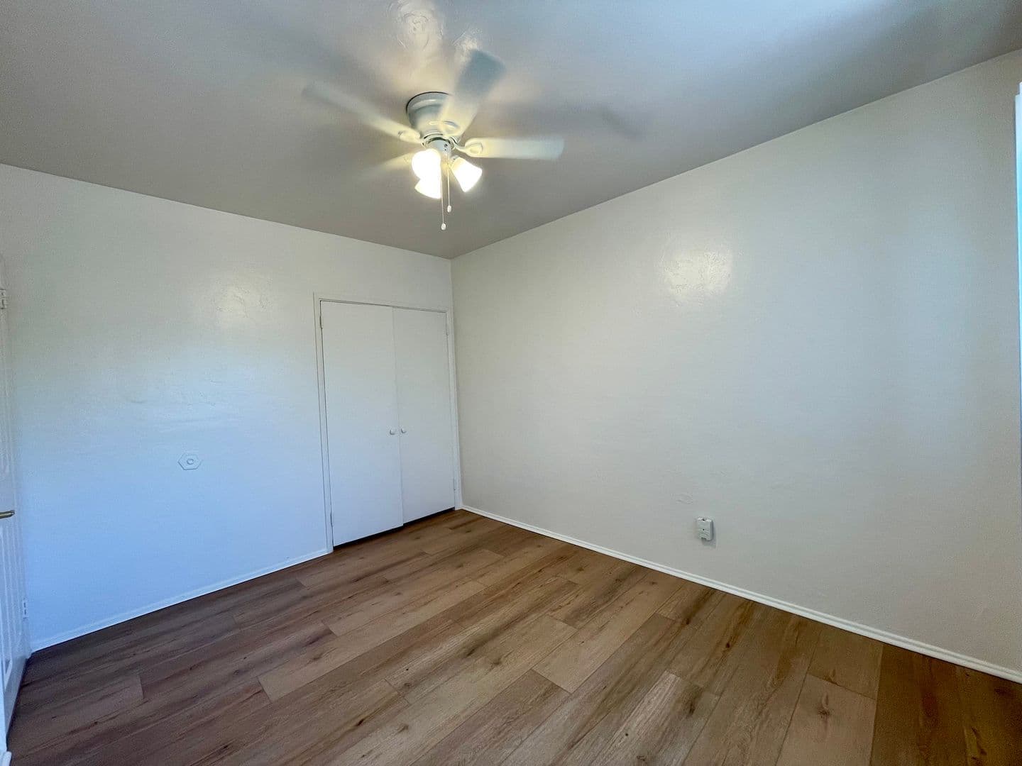 El Cajon Apartment: 321 Roanoke Rd.