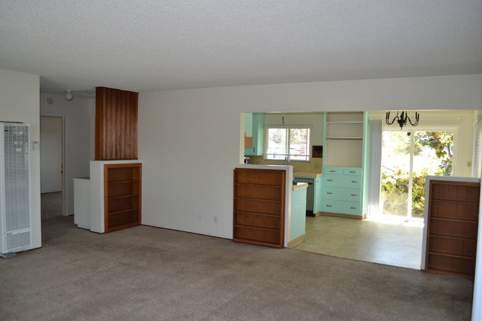 San Diego Apartment: 1076 Lincoln Ave