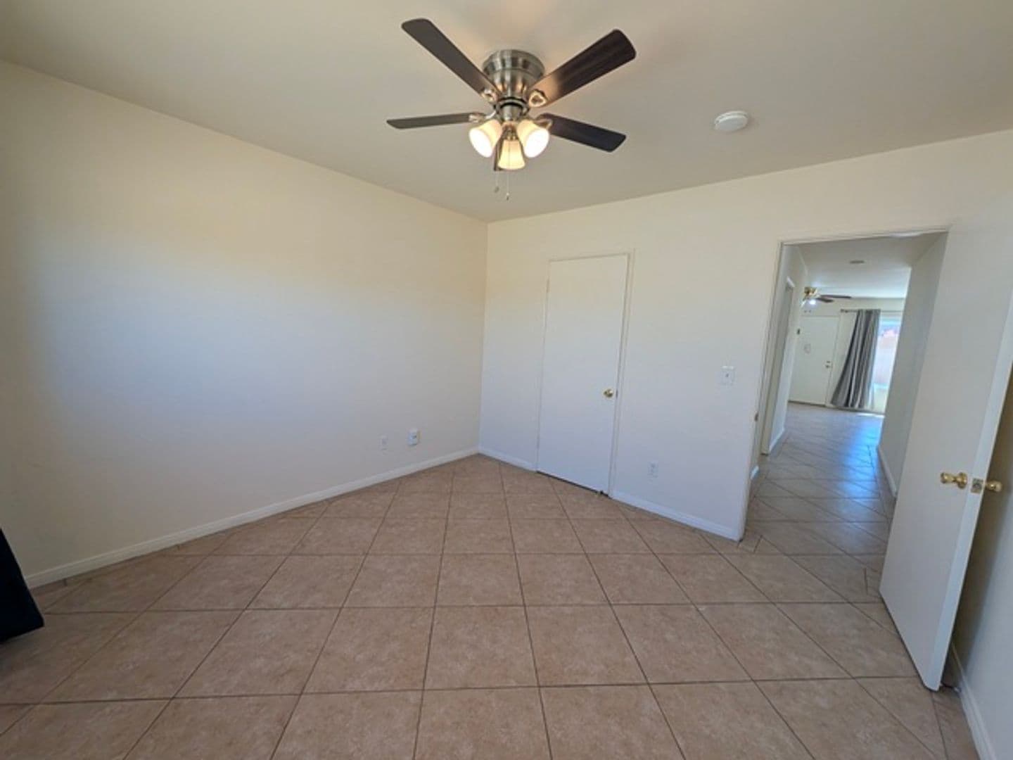 El Cajon Apartment: 801 S. Orange Ave. #C