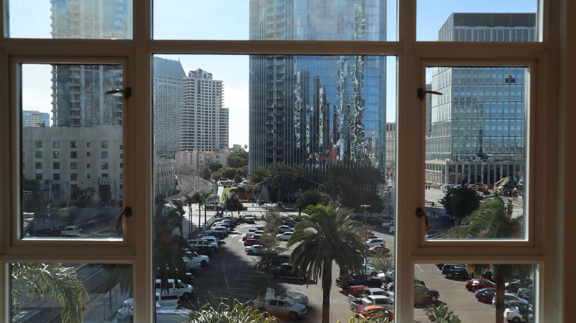 San Diego Condo: 1199 Pacific Hwy #604