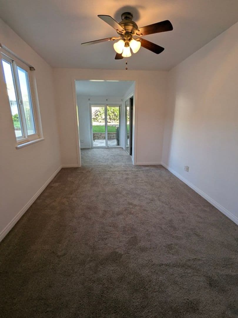 La Mesa Apartment: Horton Dr.