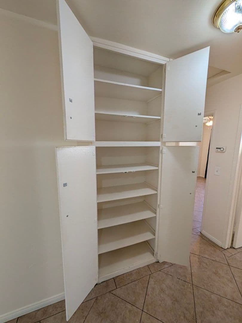 El Cajon Apartment: 801 S. Orange Ave. #C