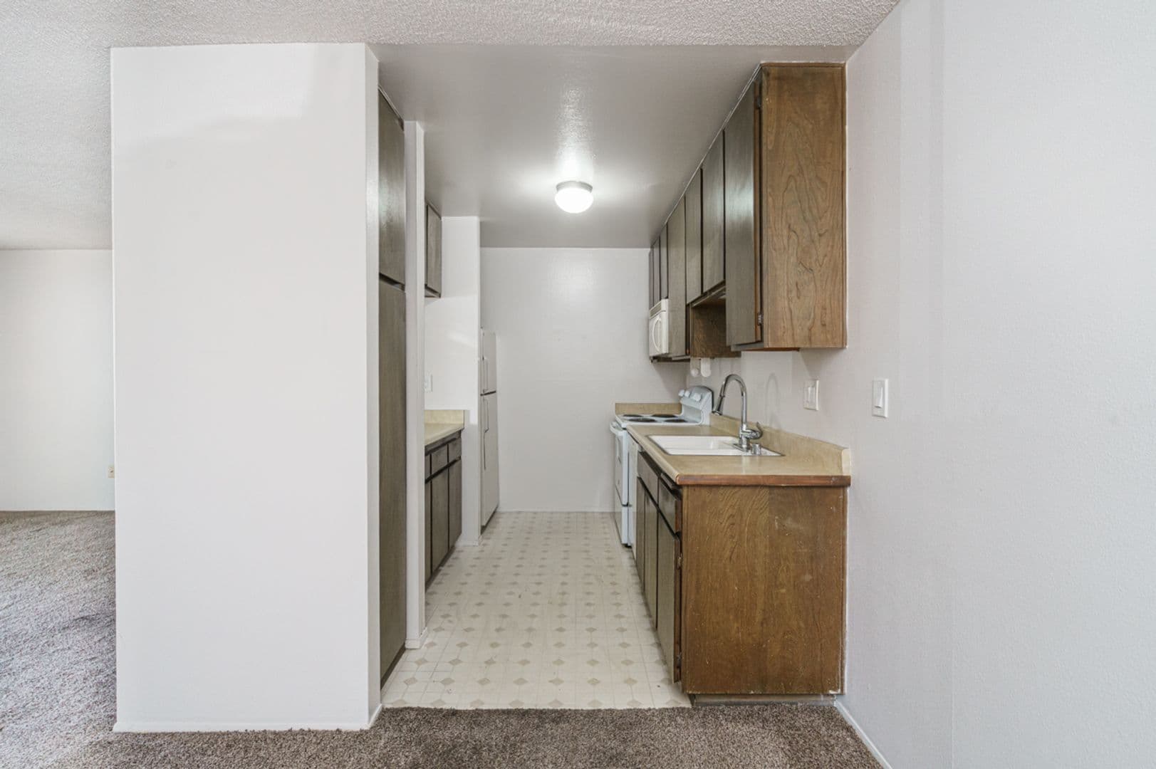 La Mesa Apartment: 5700 Baltimore Dr #134