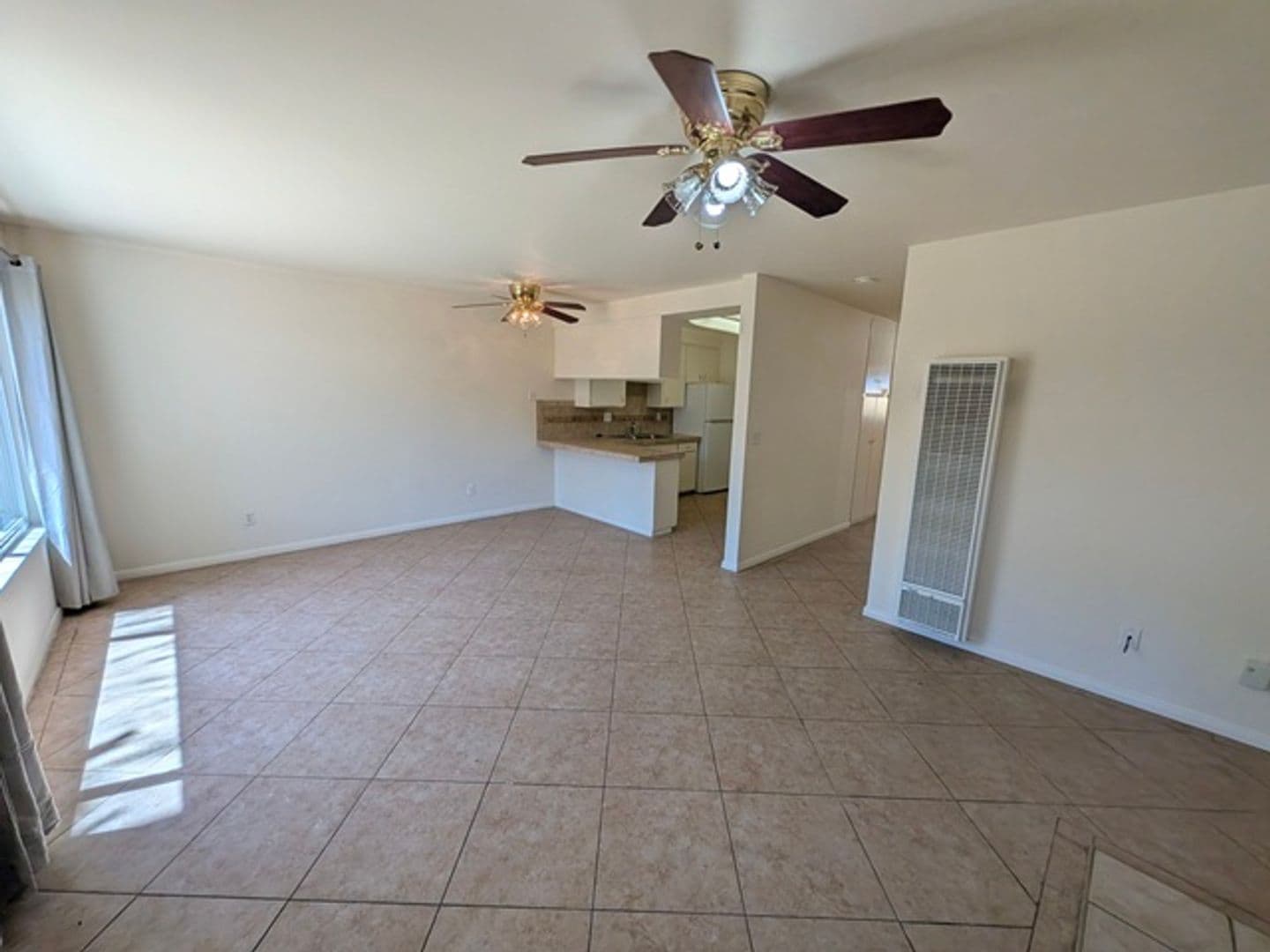 El Cajon Apartment: 801 S. Orange Ave. #C