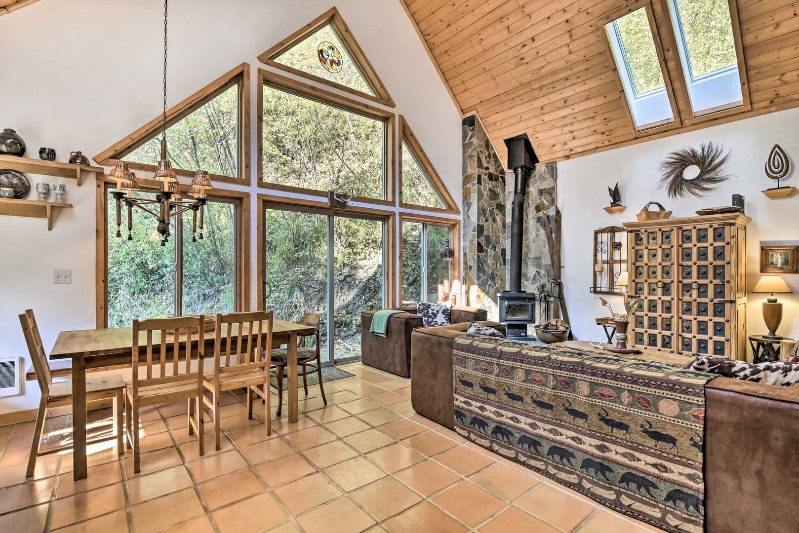 Rhododendron House: 21561 E. Hideaway Ln.