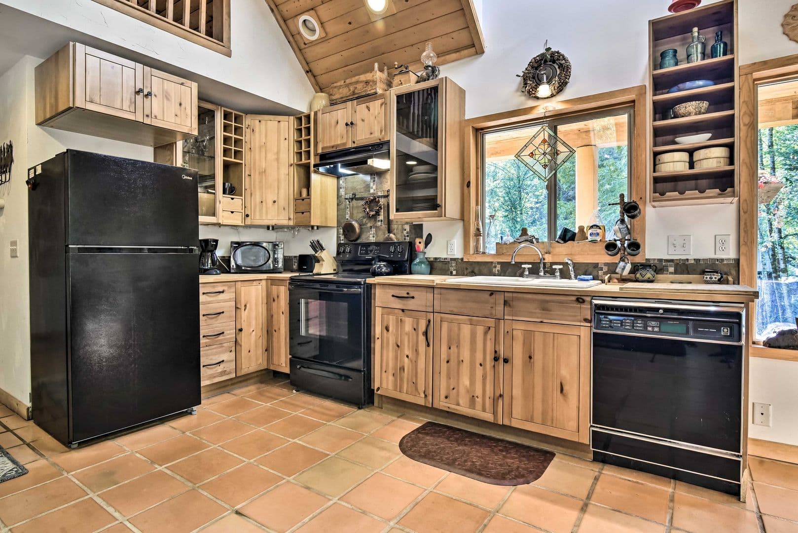 Rhododendron House: 21561 E. Hideaway Ln.