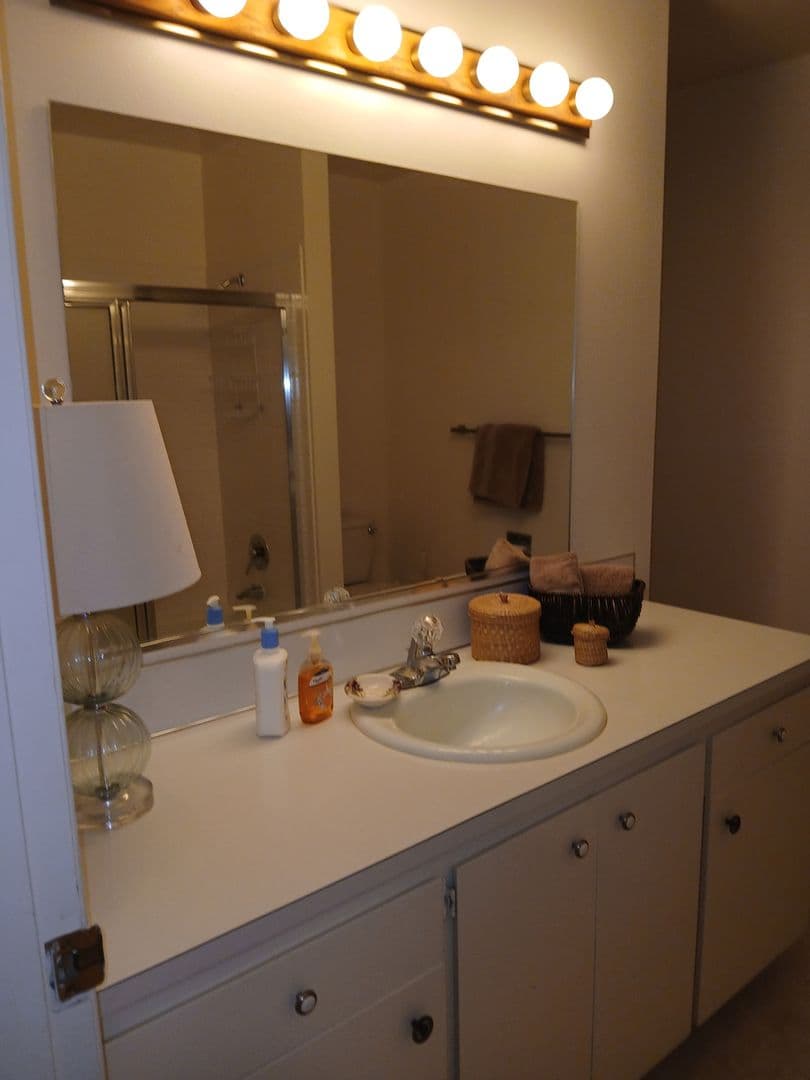 Welches Condo: 68667 E. Bowmans Cir.