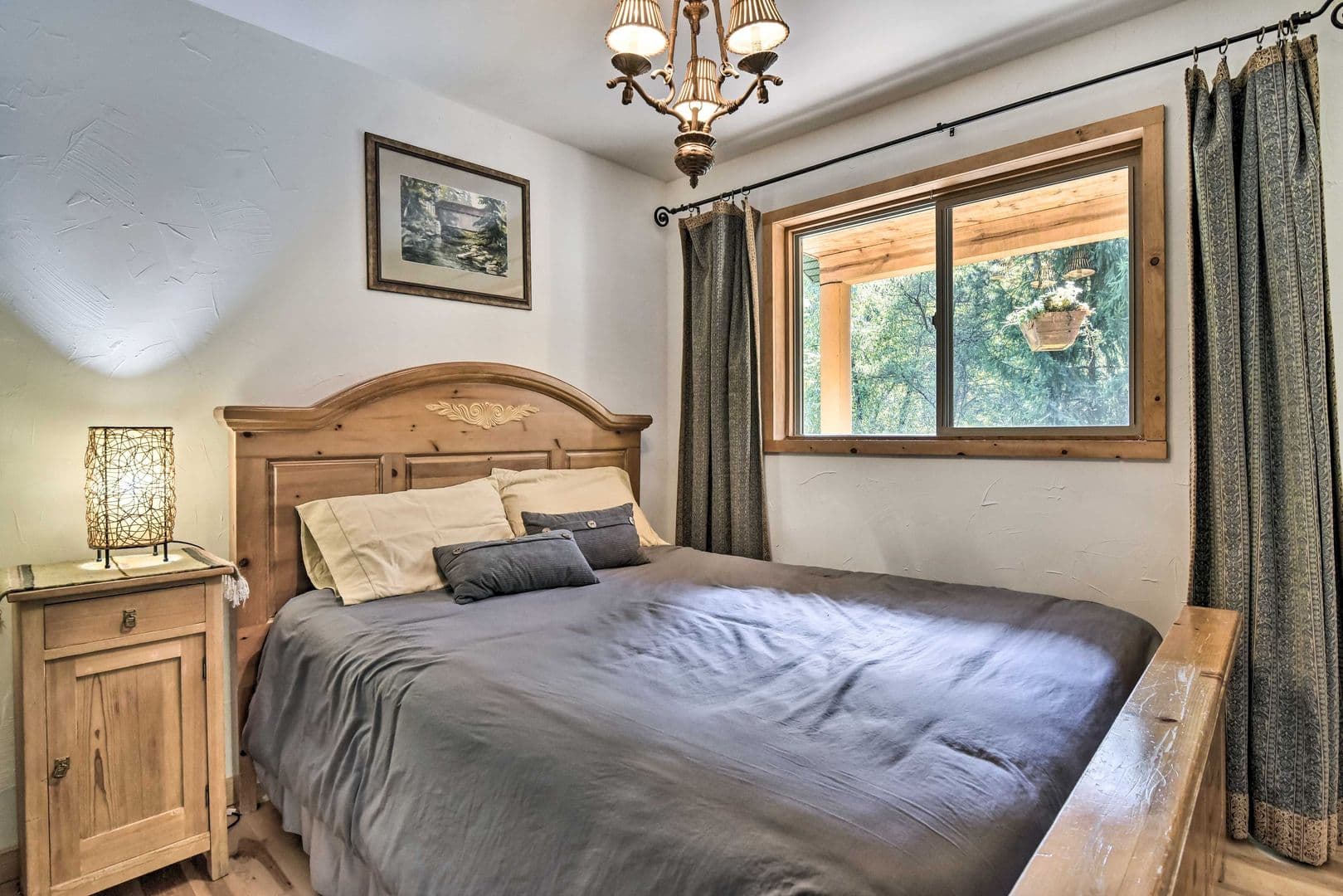 Rhododendron House: 21561 E. Hideaway Ln.