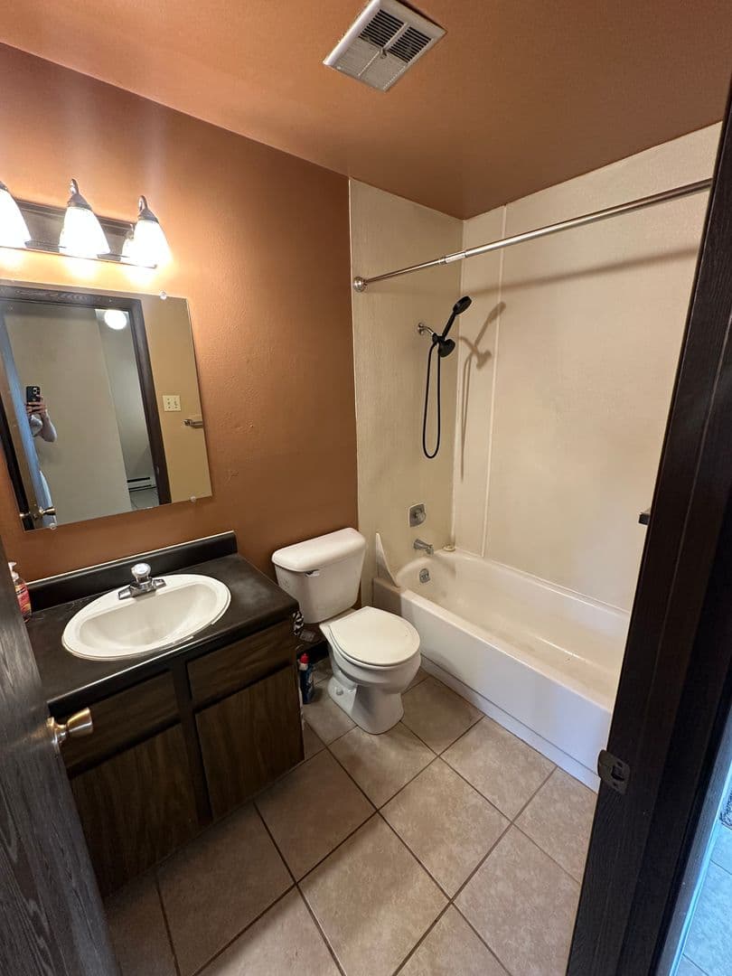 Missoula Apartment: 1409 Stoddard
