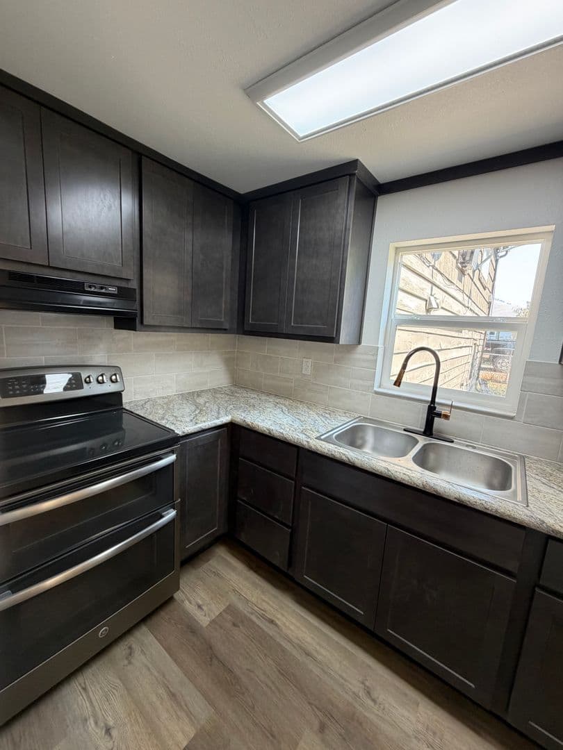 Missoula Apartment: 1951-1953 Ernest Ave