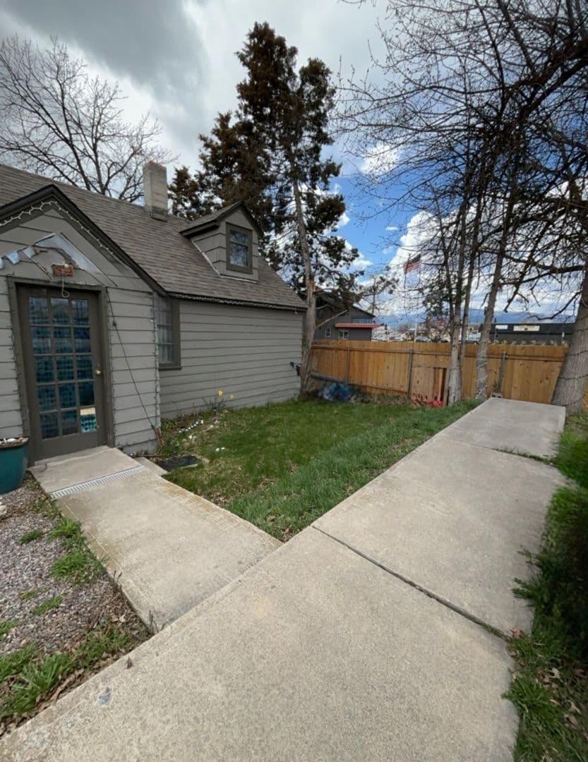 Missoula Apartment: 1951-1953 Ernest Ave
