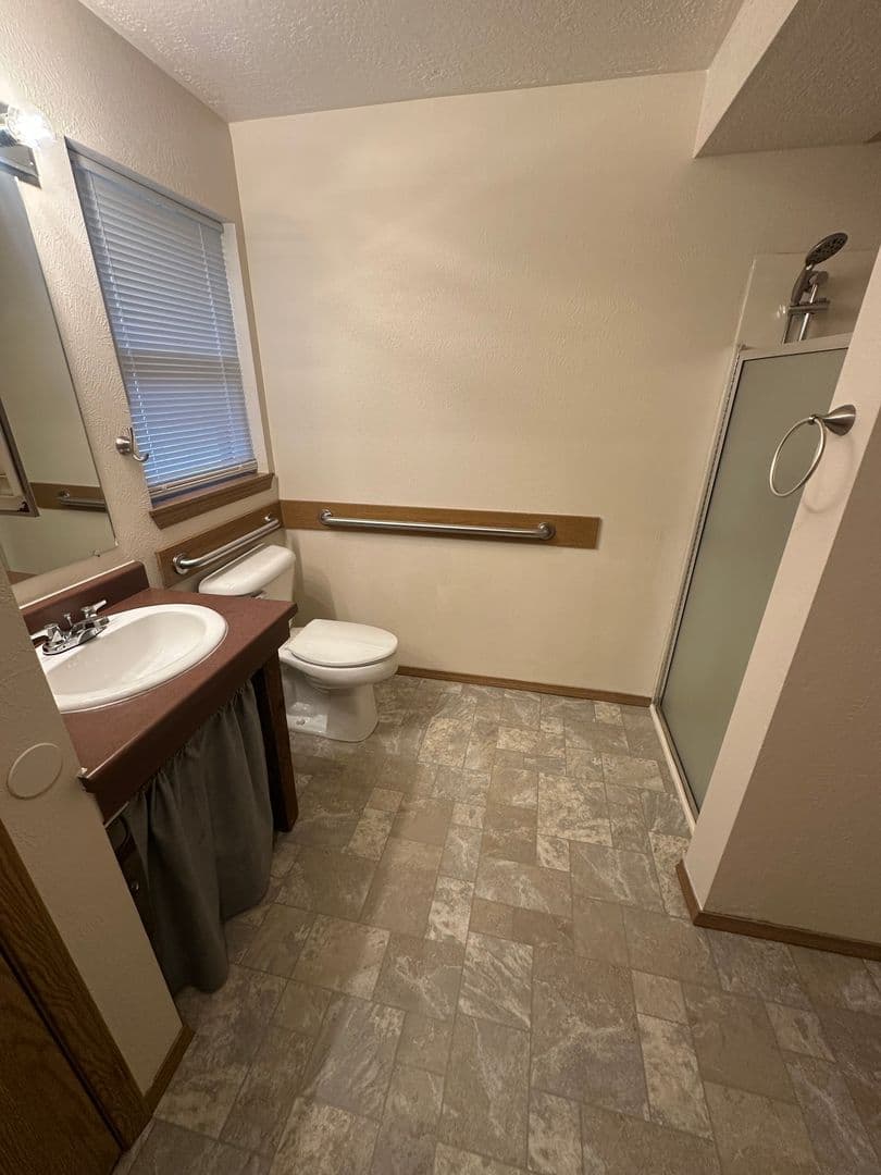Missoula Apartment: 1101 N Russell St. - 201