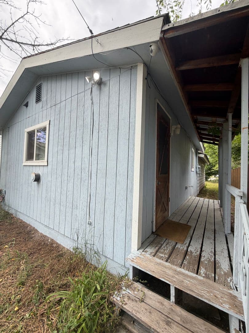Missoula Apartment: 1511 Phillips St