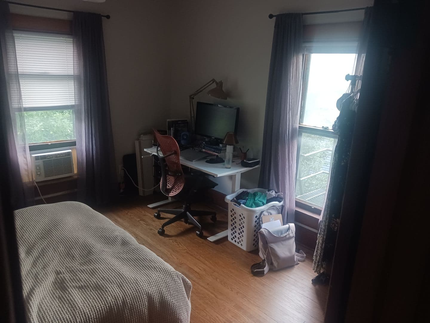 Ames House: 721 Burnett #2