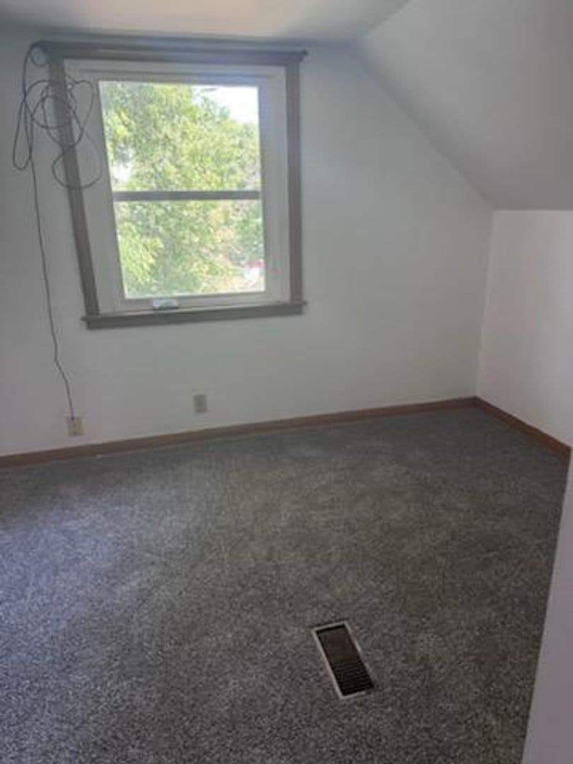 Ames House: 2920 Woodland St.