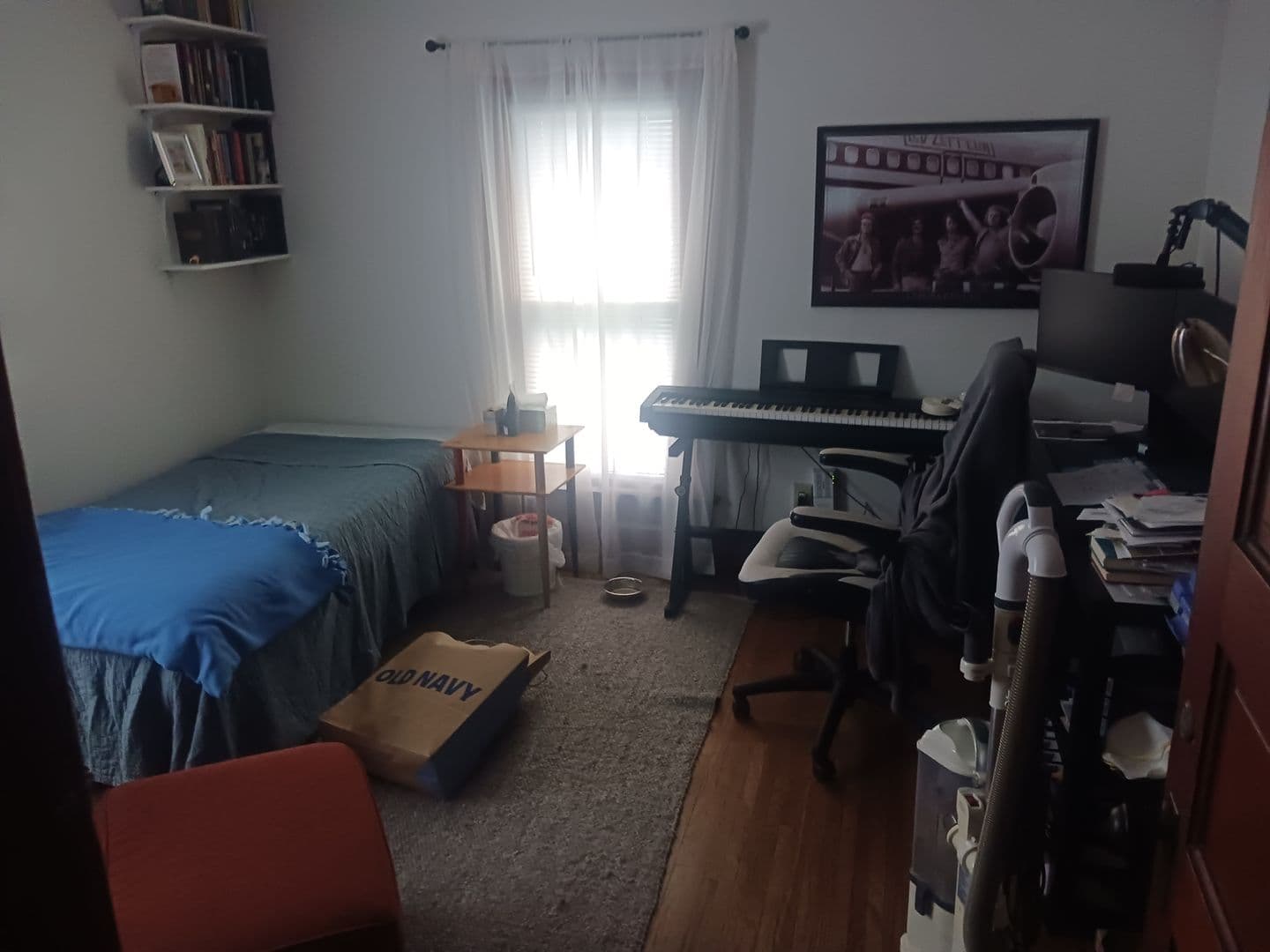 Ames House: 721 Burnett #2