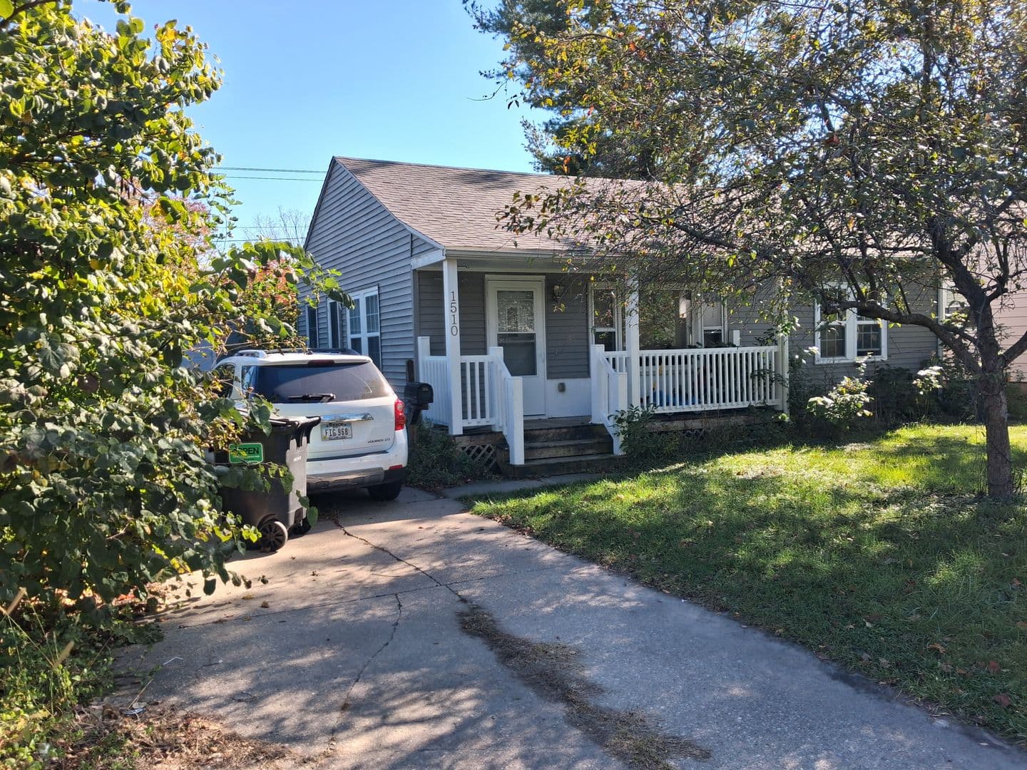 Ames House: 1510 Stafford Ave