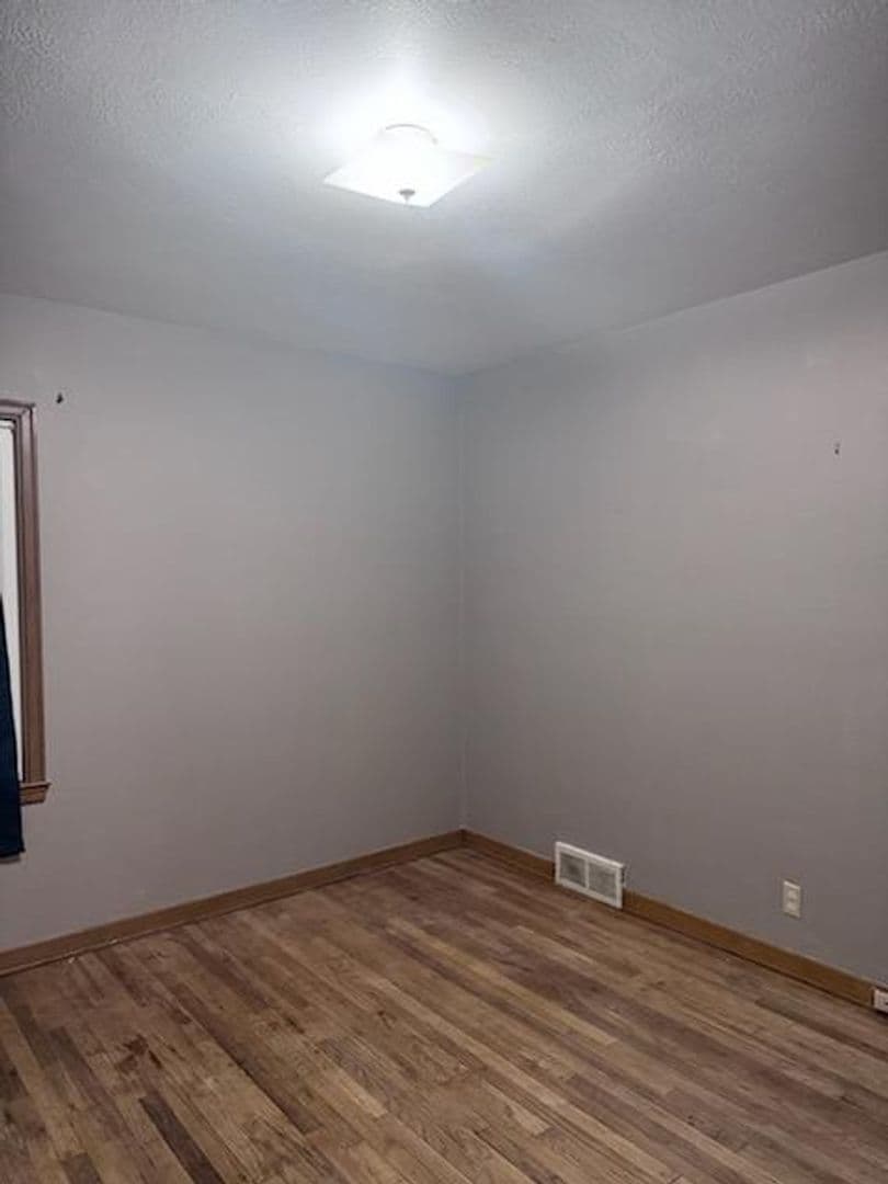 Ames House: 2920 Woodland St.