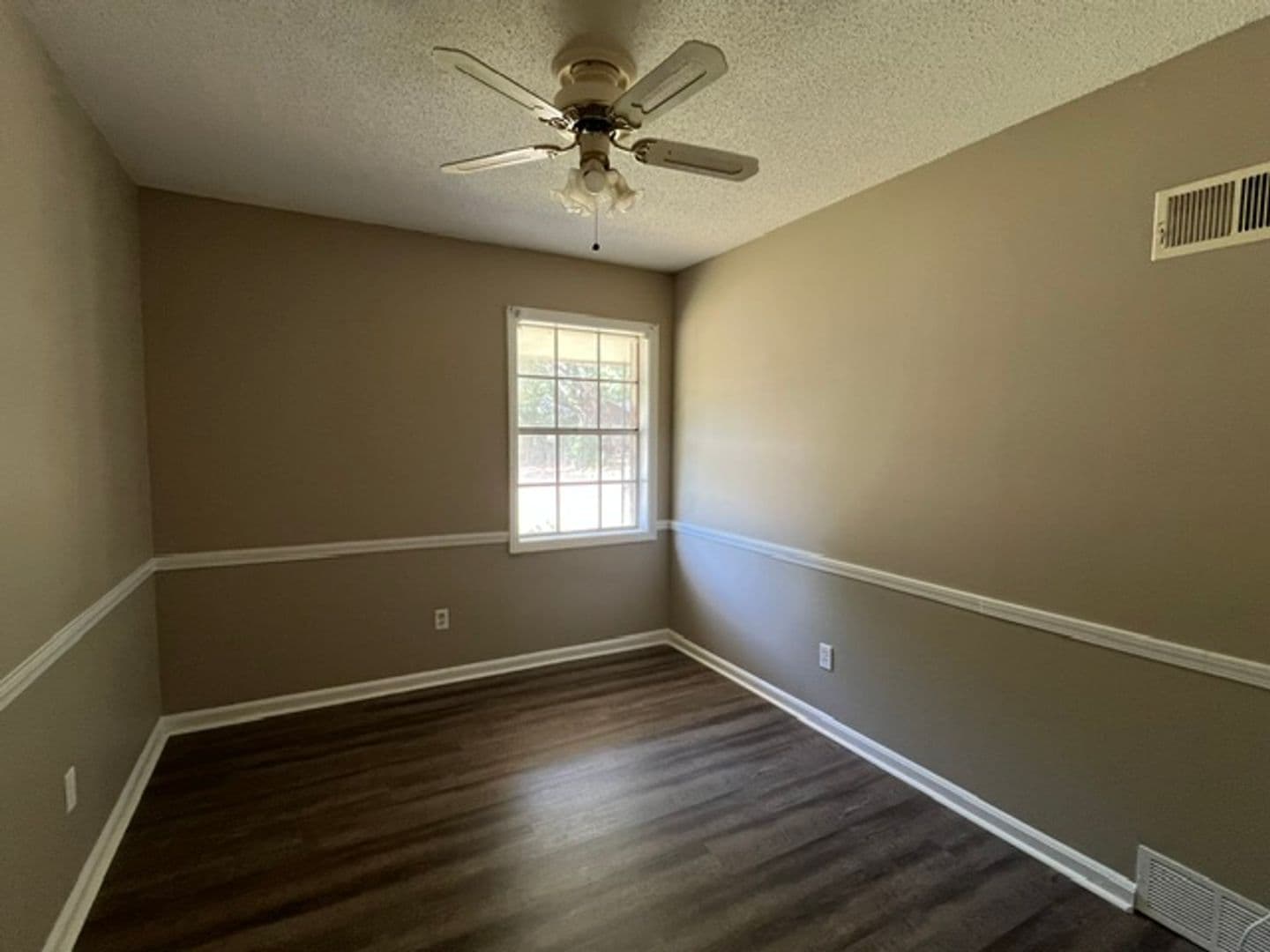 Southaven House: 7606 Rockingham