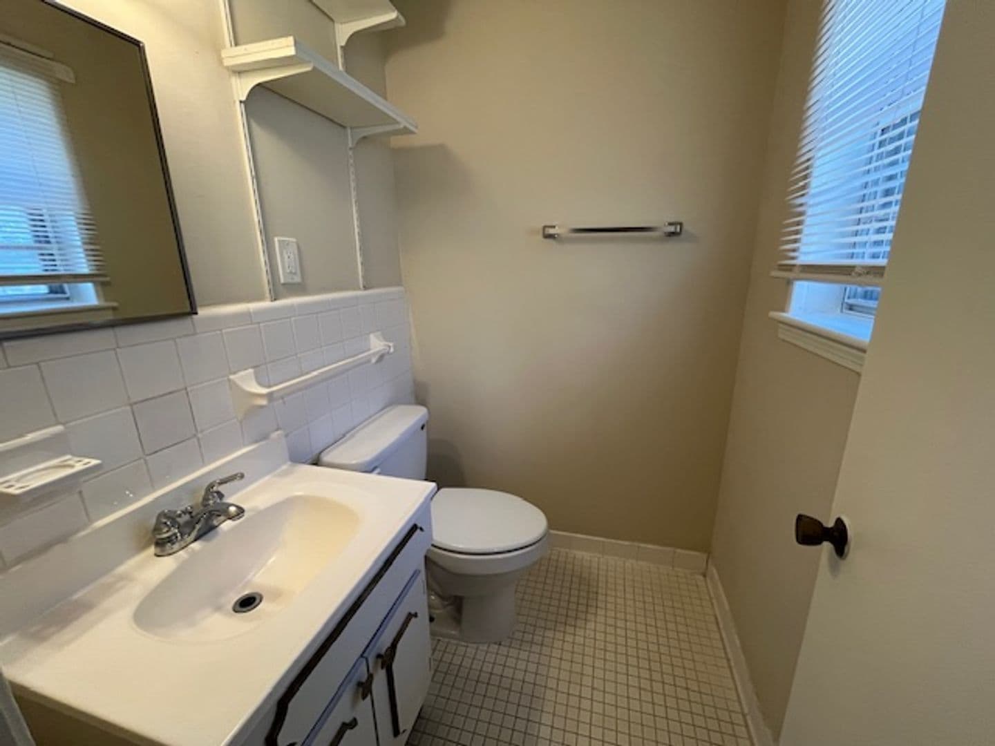 Southaven House: 8399 Booneville Dr