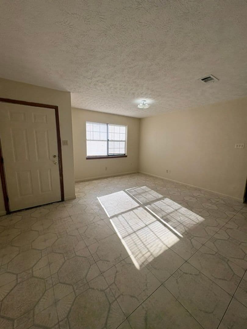 Booneville Apartment: 295 Homer Rd