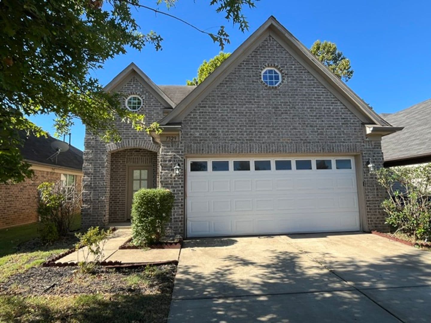 Olive Branch House: 7329 Green Ash Dr