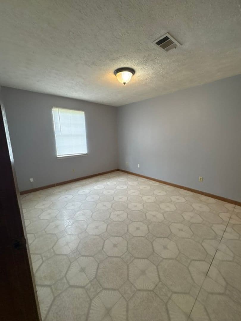 Booneville Apartment: 295 Homer Rd