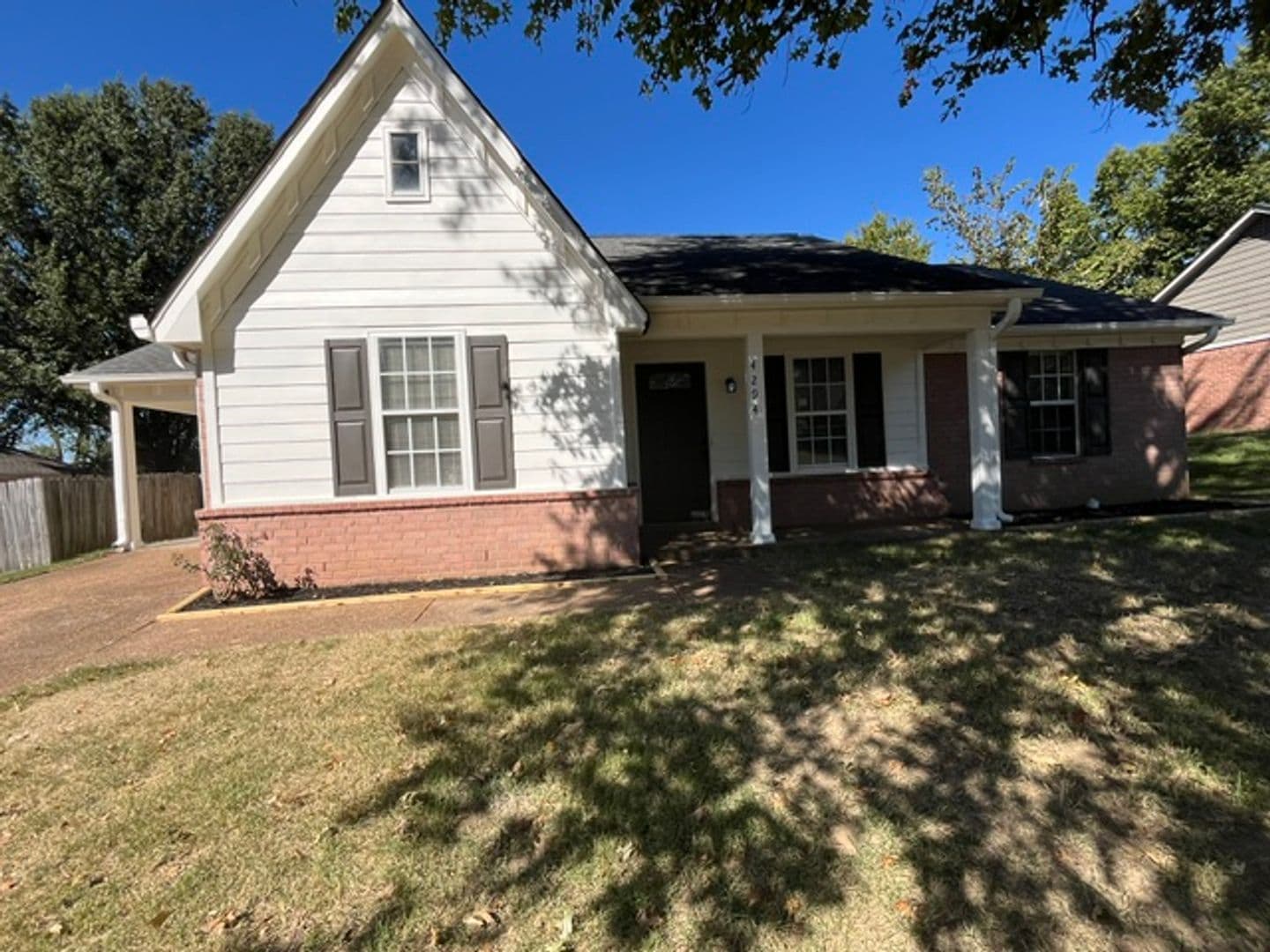 Horn Lake House: 4294 Shadow Ridge