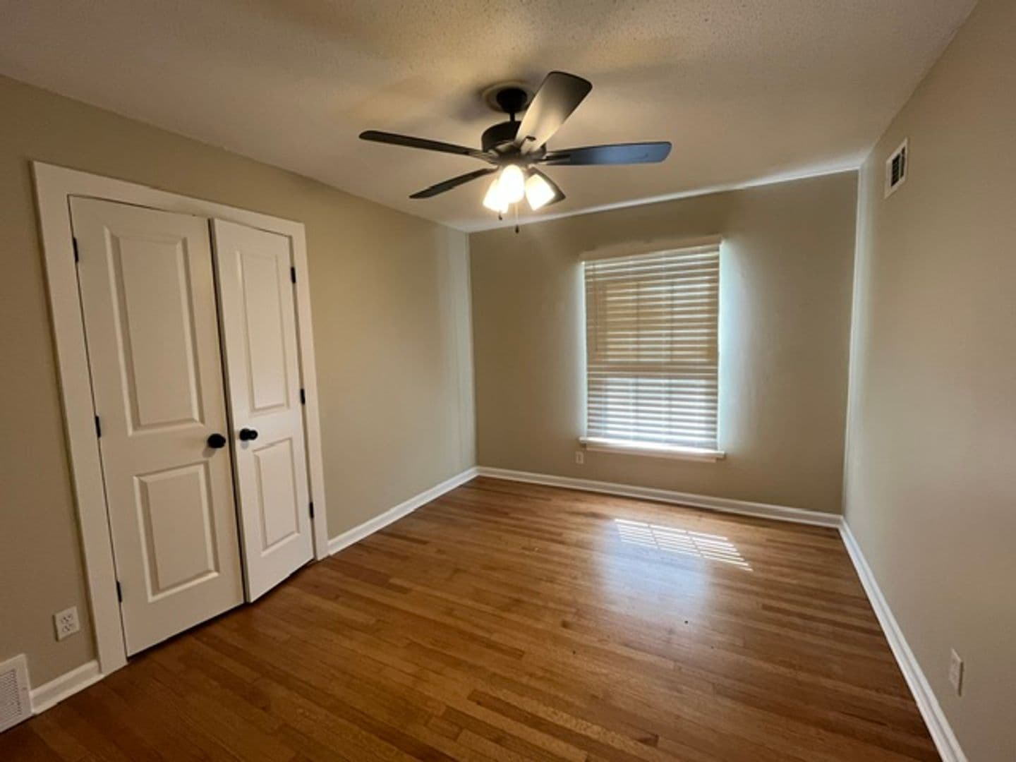Southaven House: 2114 Ashland Dr