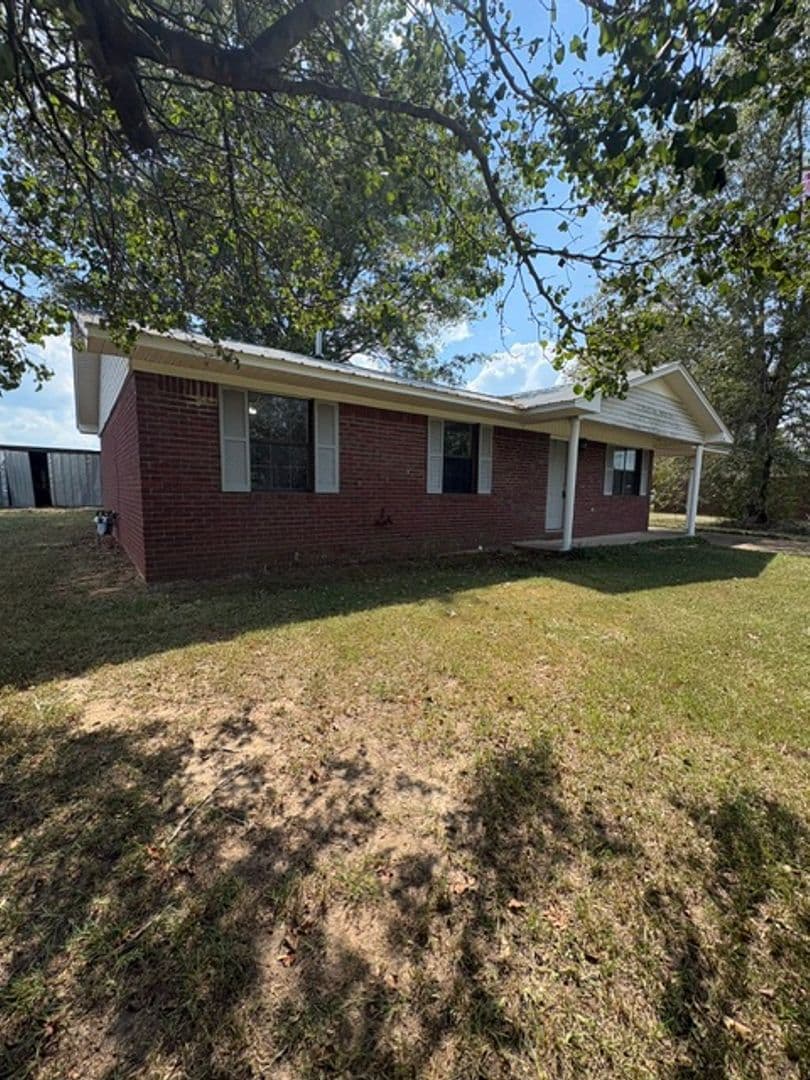 Belmont House: 40 Yarber St