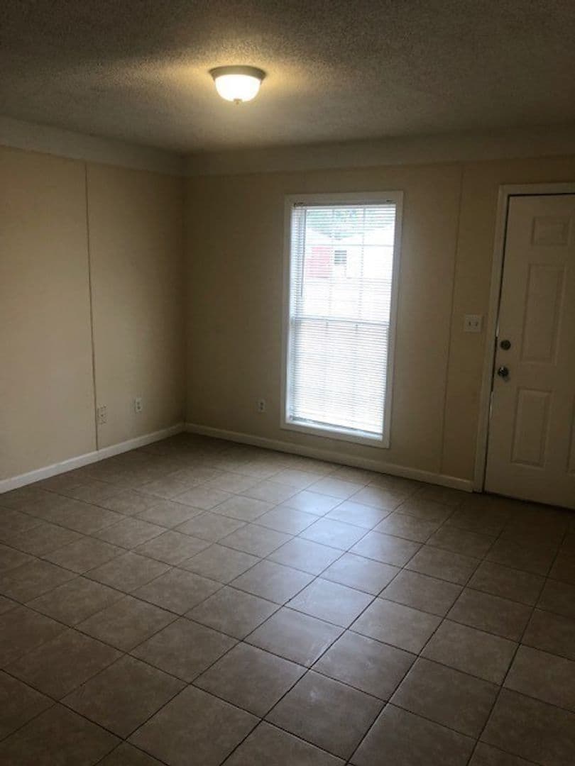 Tupelo Apartment: 266B CR 1562