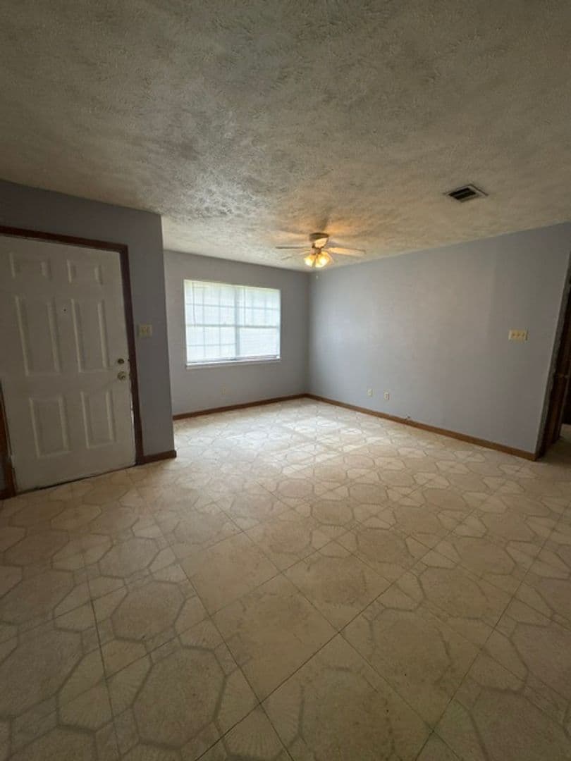 Booneville Apartment: 295 Homer Rd