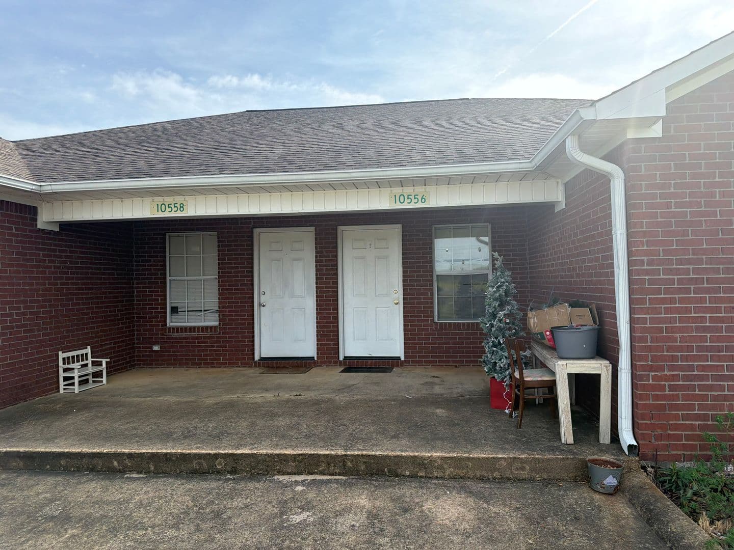 Mantachie House: 10558 Highway 363