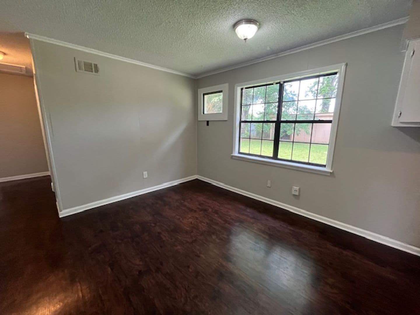 Horn Lake House: 2795 Meadowbrook