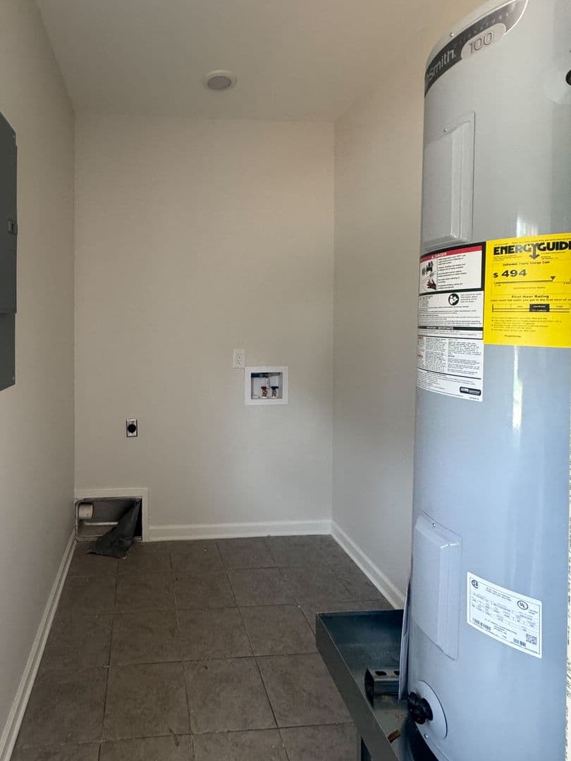 Tupelo Apartment: 114-B Brownie Cove