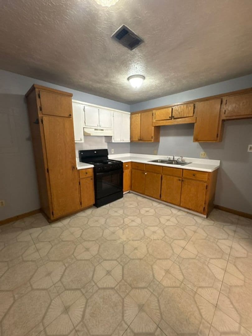 Booneville Apartment: 295 Homer Rd