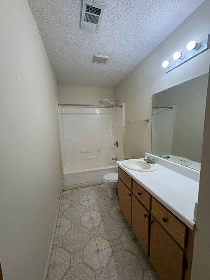 Booneville Apartment: 295 Homer Rd
