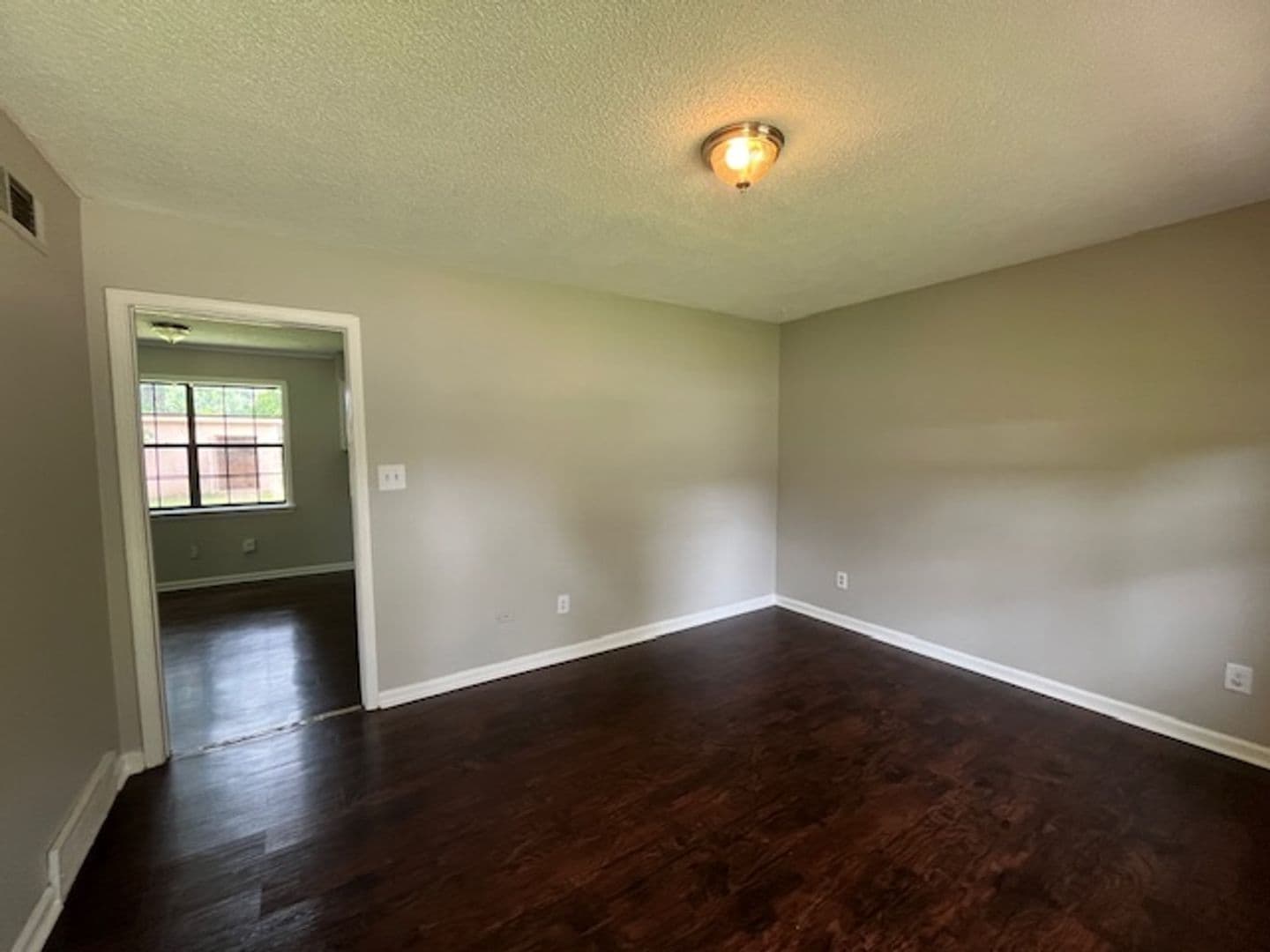 Horn Lake House: 2795 Meadowbrook