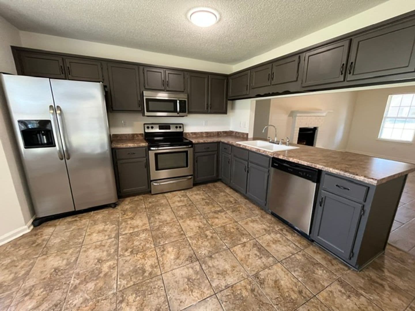 Horn Lake House: 4294 Shadow Ridge