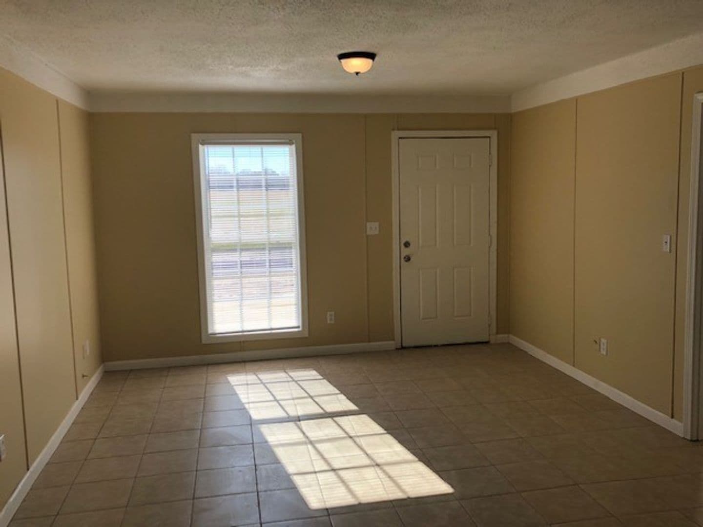 Tupelo Apartment: 266B CR 1562