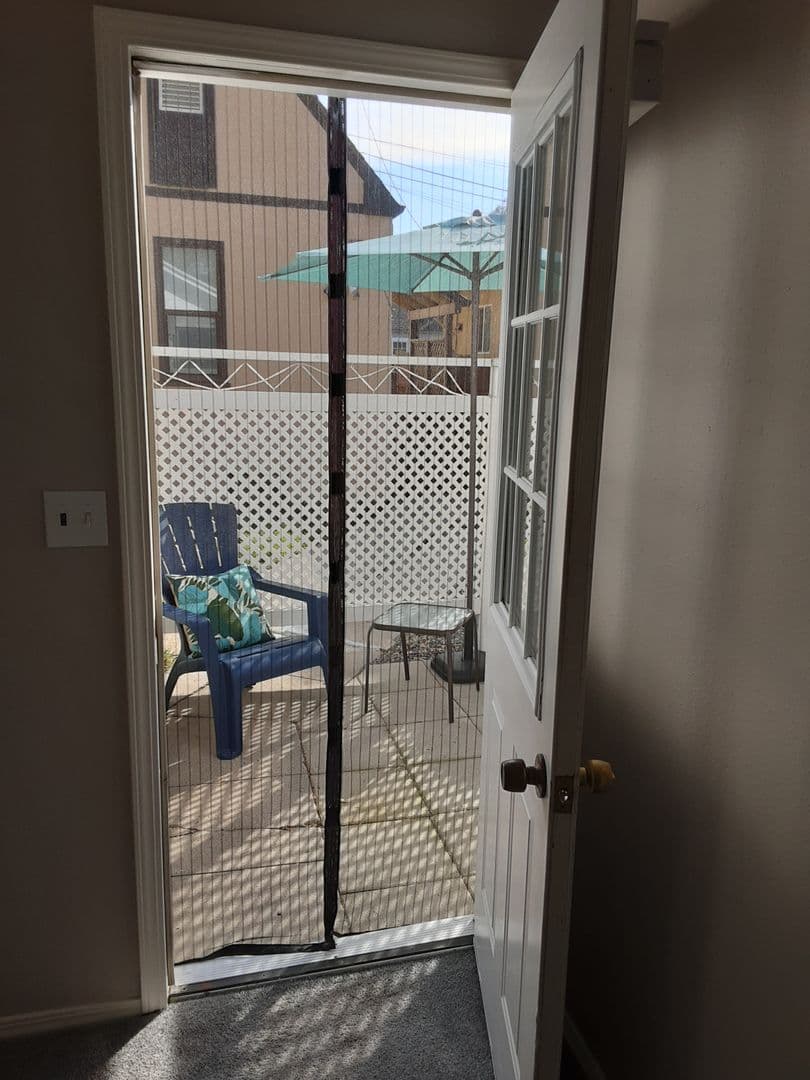 Martinez Apartment: 684 B Street