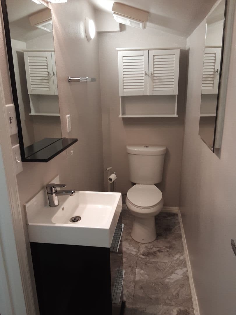 Martinez Apartment: 684 B Street