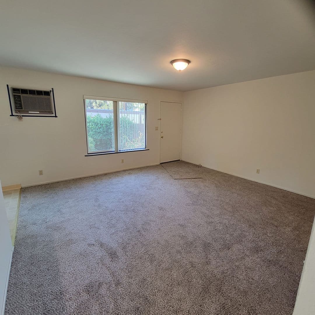 Martinez Apartment: 145 Orleans Drive #D