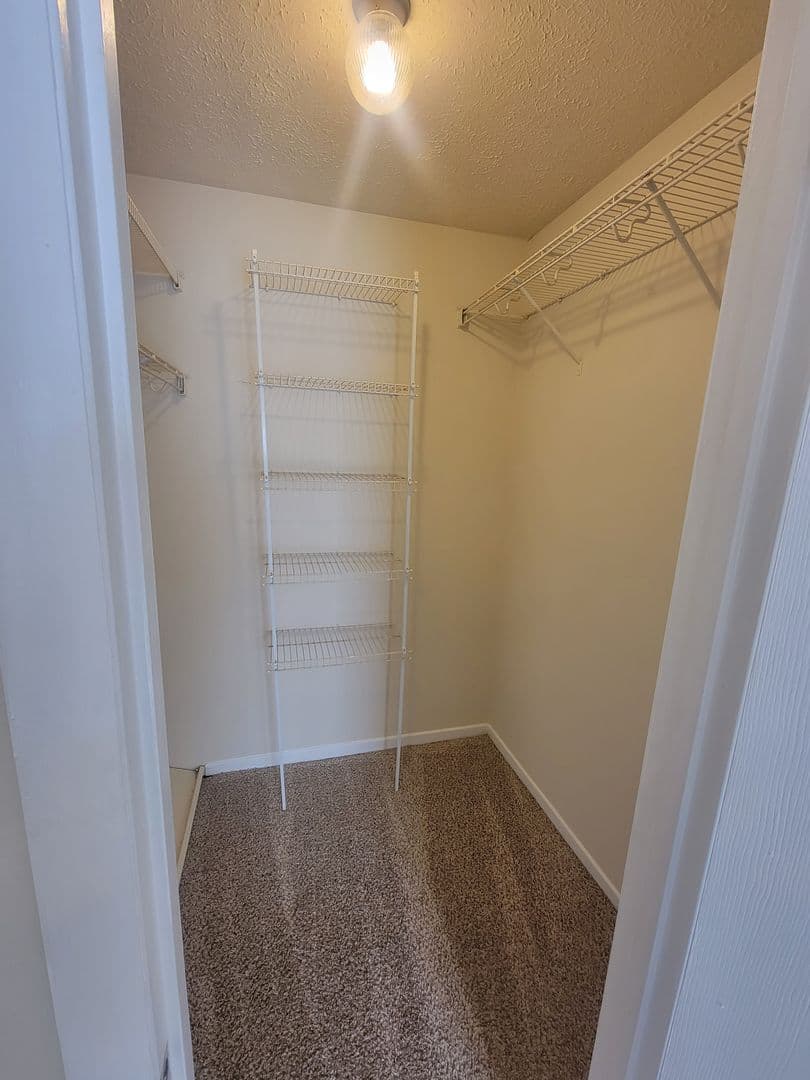 Macon Apartment: 6300 Moseley Dixon Road
